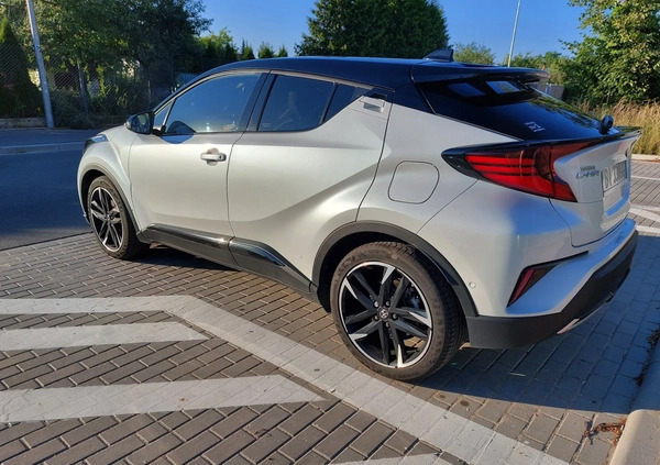 Toyota C-HR cena 139000 przebieg: 55000, rok produkcji 2021 z Białystok małe 781